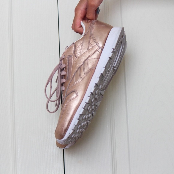 reebok rose gold shoes